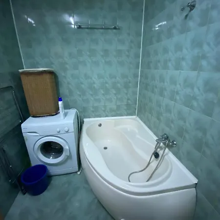 1 Room Apartment Near Recuperare Hospital - Zorilor アパート